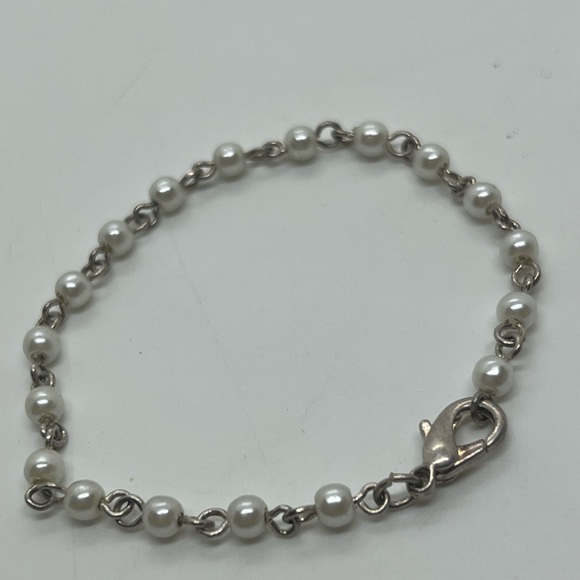 Girls beaded bracelet - Picture 2 of 4